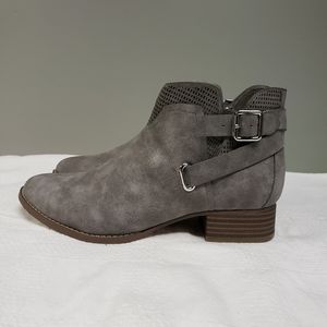 NEW girls Vince Camuto ankle boots